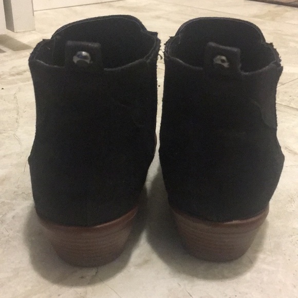 Black Booties - Vegan Leather - Picture 5 of 8